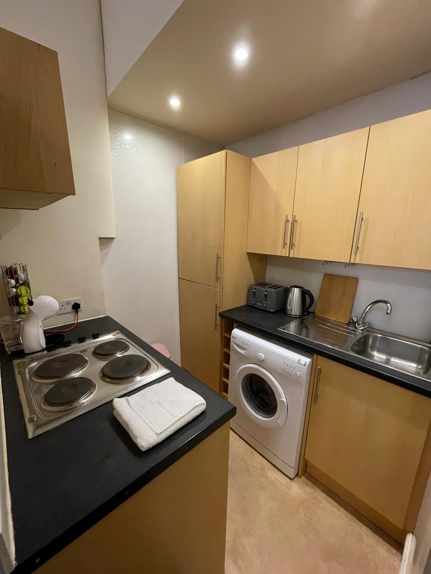 Comfy 2 Bedroom Flat Near Edinburgh City Center Dış mekan fotoğraf
