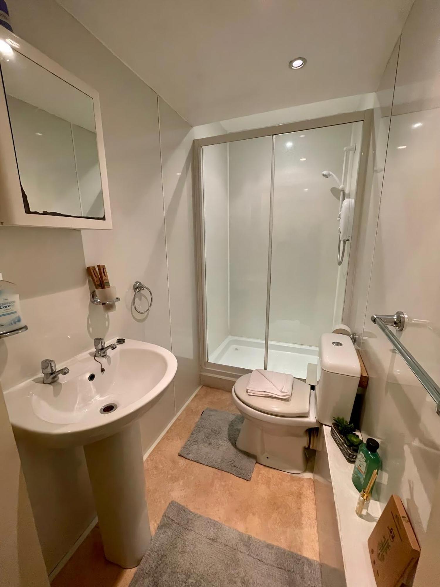Comfy 2 Bedroom Flat Near Edinburgh City Center Dış mekan fotoğraf