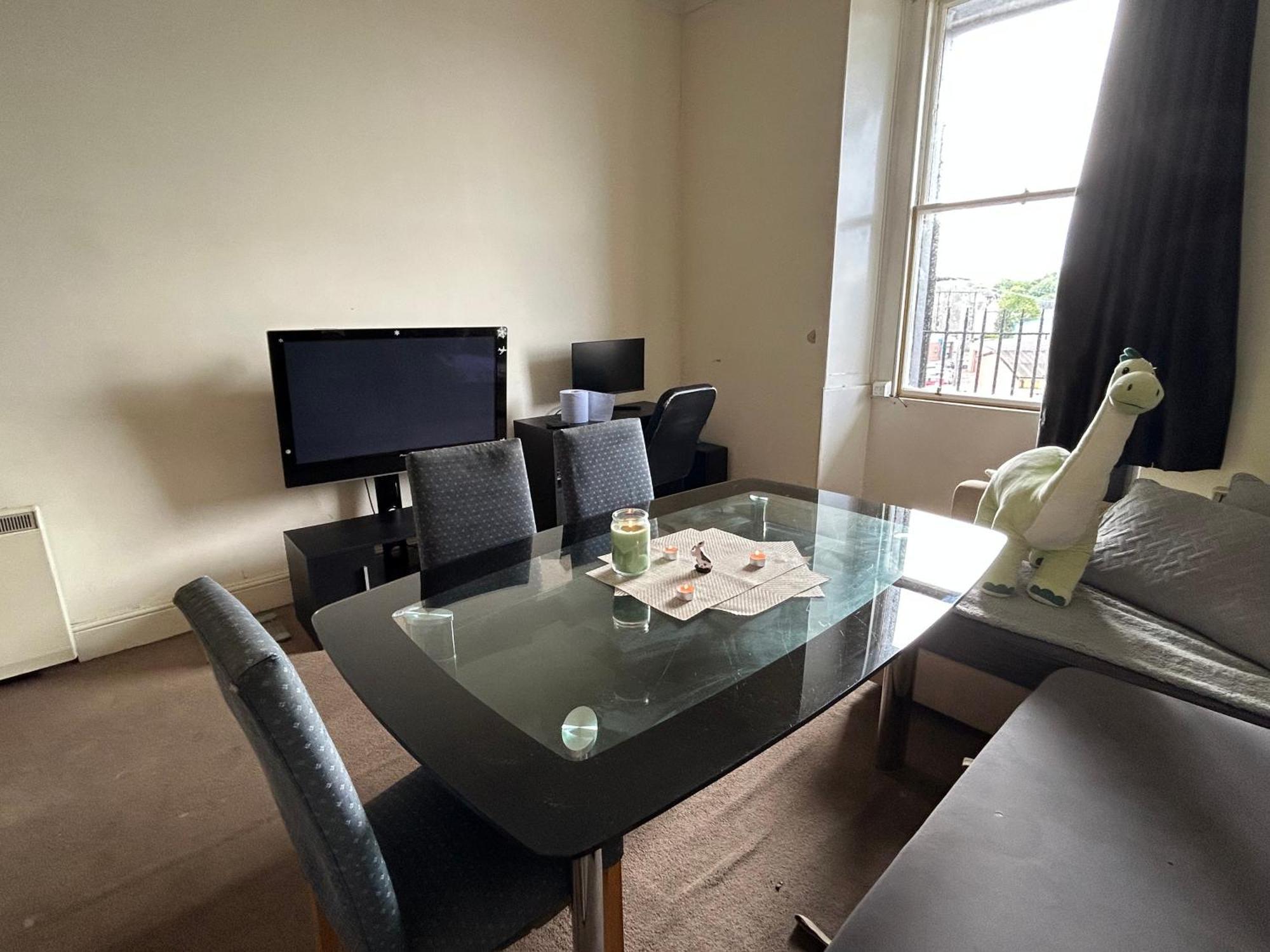 Comfy 2 Bedroom Flat Near Edinburgh City Center Dış mekan fotoğraf